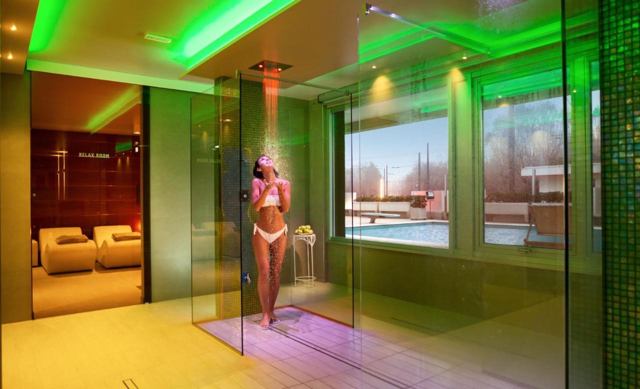 Hotel Ascot & Spa Rimini Exteriör bild